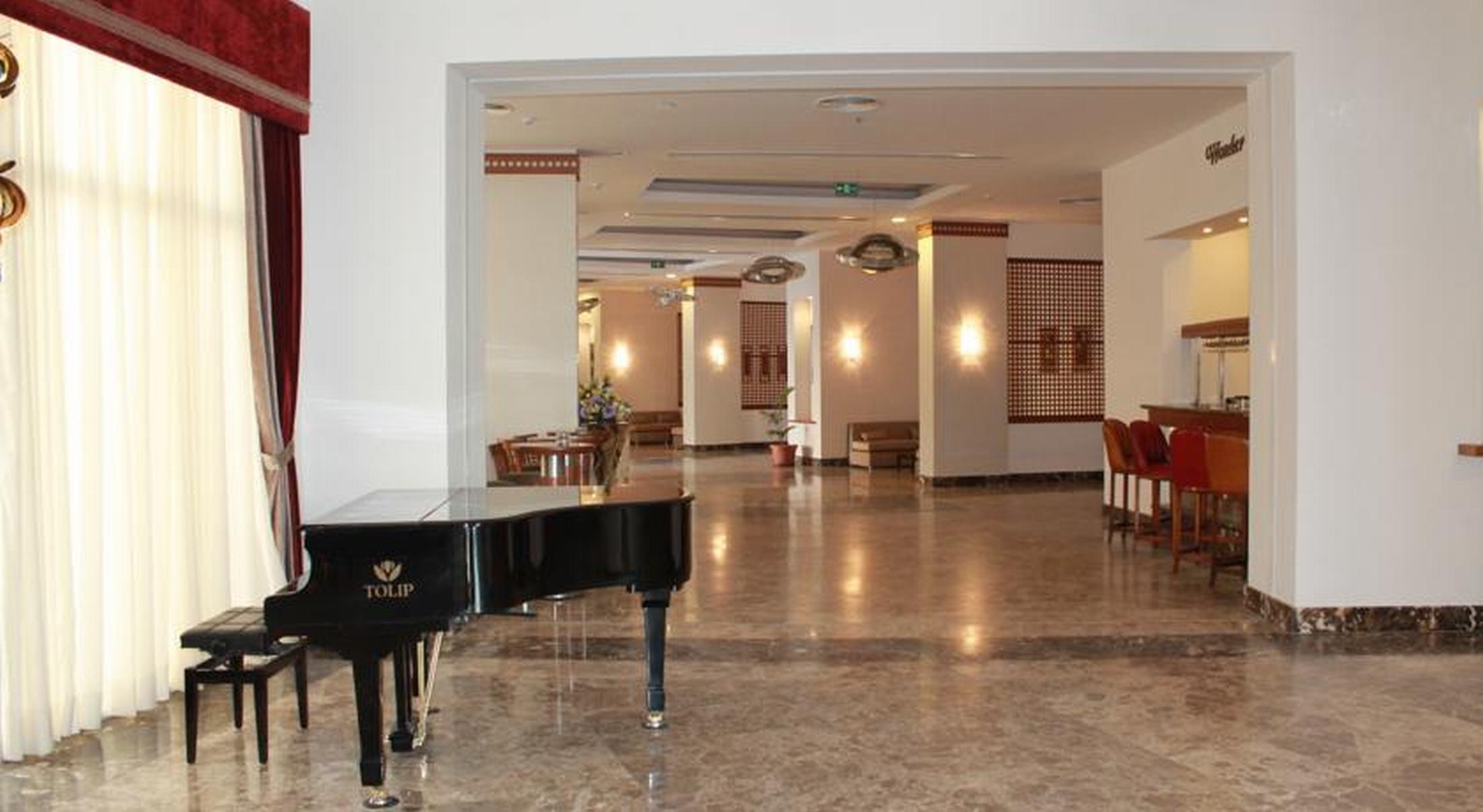 Tolip Family Park Hotel Каир Экстерьер фото Lobby