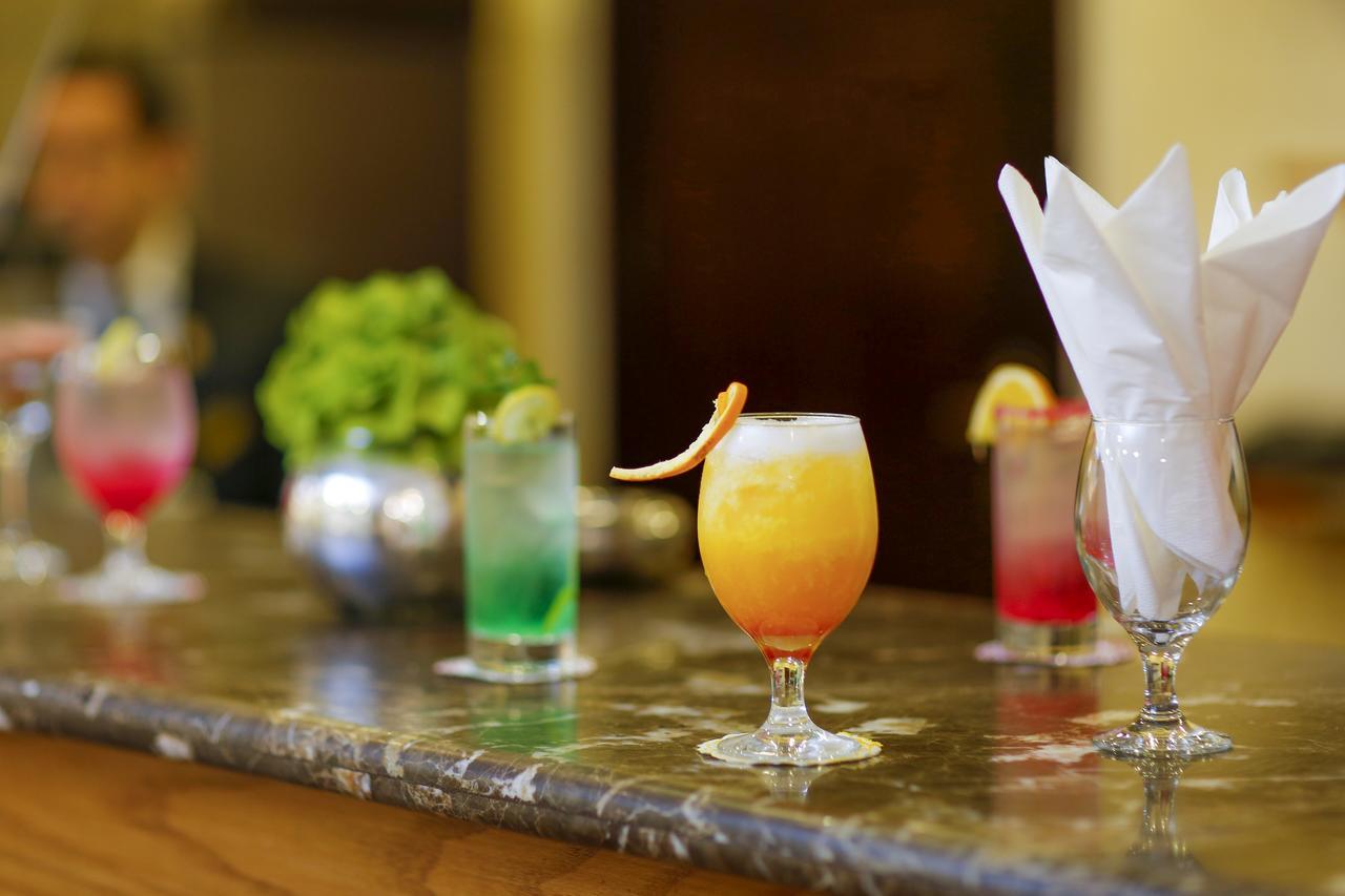 Tolip Family Park Hotel Каир Экстерьер фото A tequila sunrise